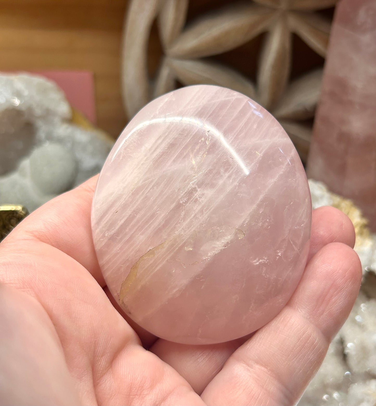 Galet de quartz rose