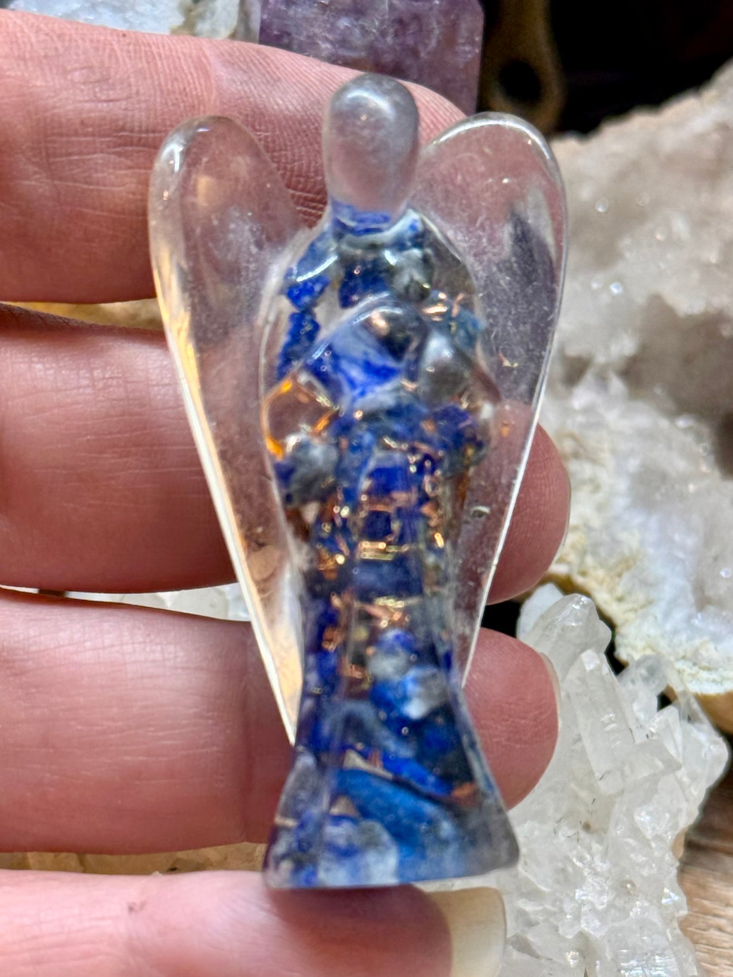 Ange orgonite en lapis-lazuli