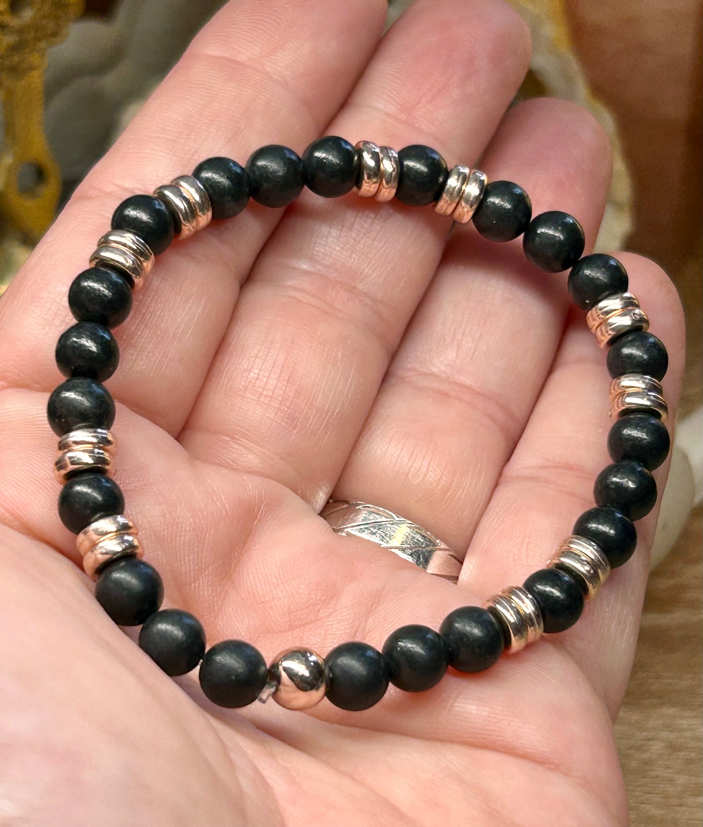 Bracelet énergétique de shungite - 1