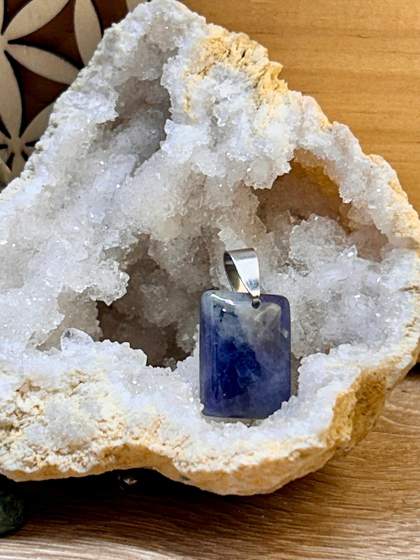 Pendentif de iolite