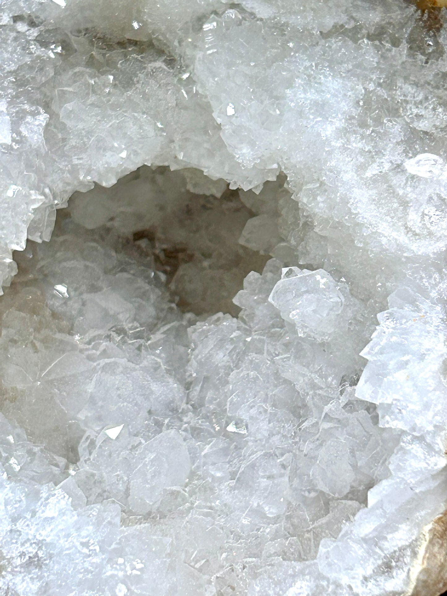 Demie géode de quartz cristal - 4