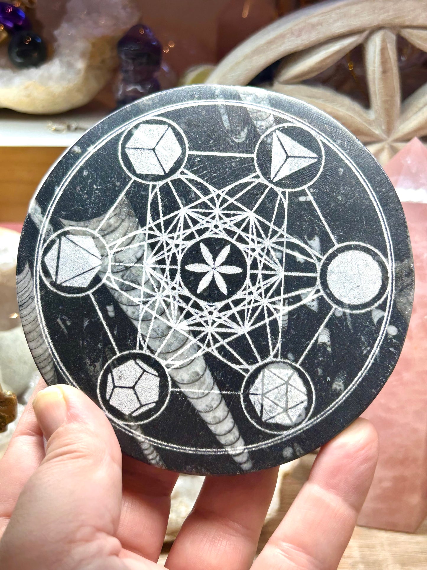 Plaque d’orthoceras avec cube de Metatron et Solides de Platon