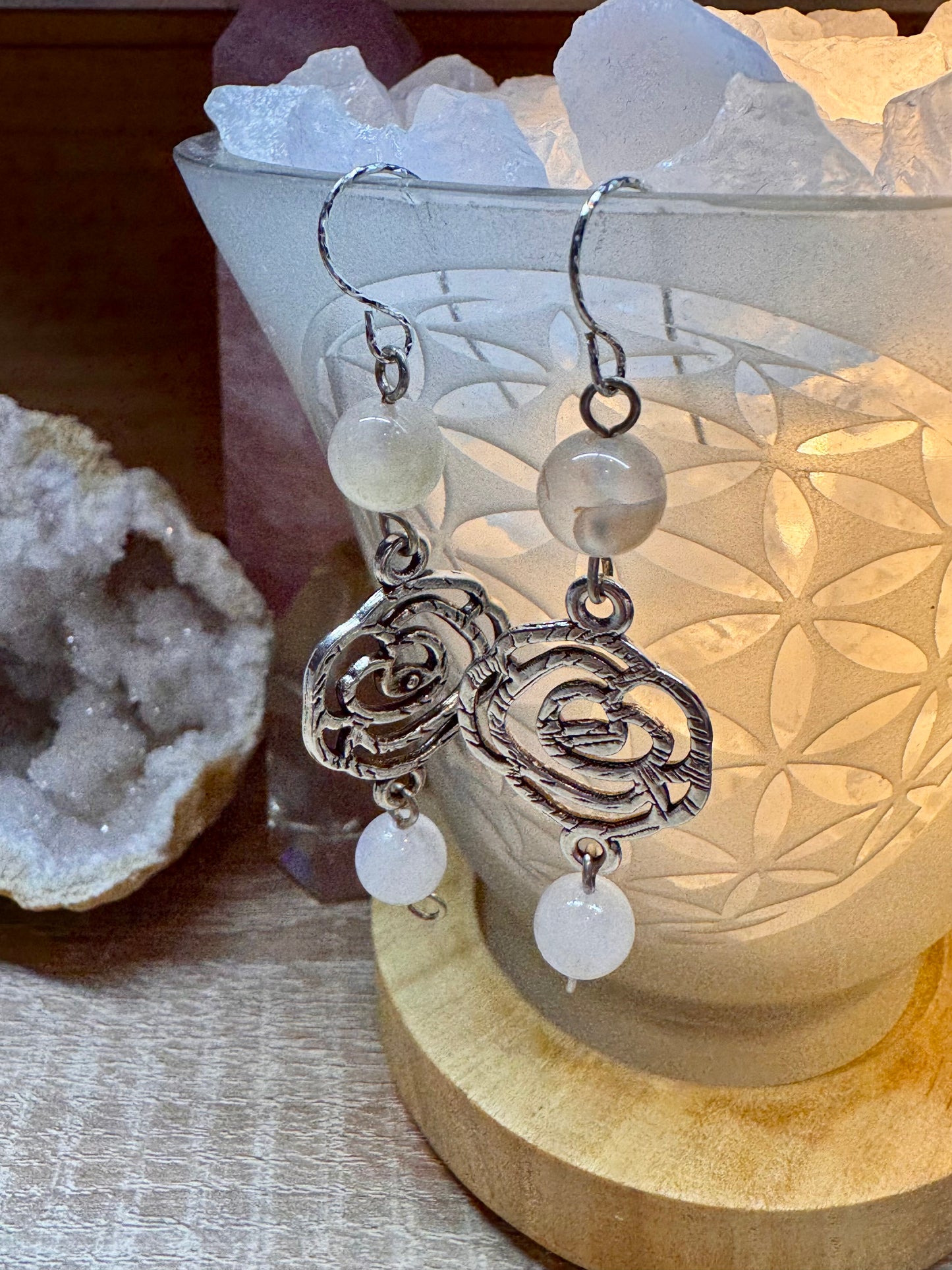 Boucles d’oreilles en argent agate fleur de cerisier et sélénite