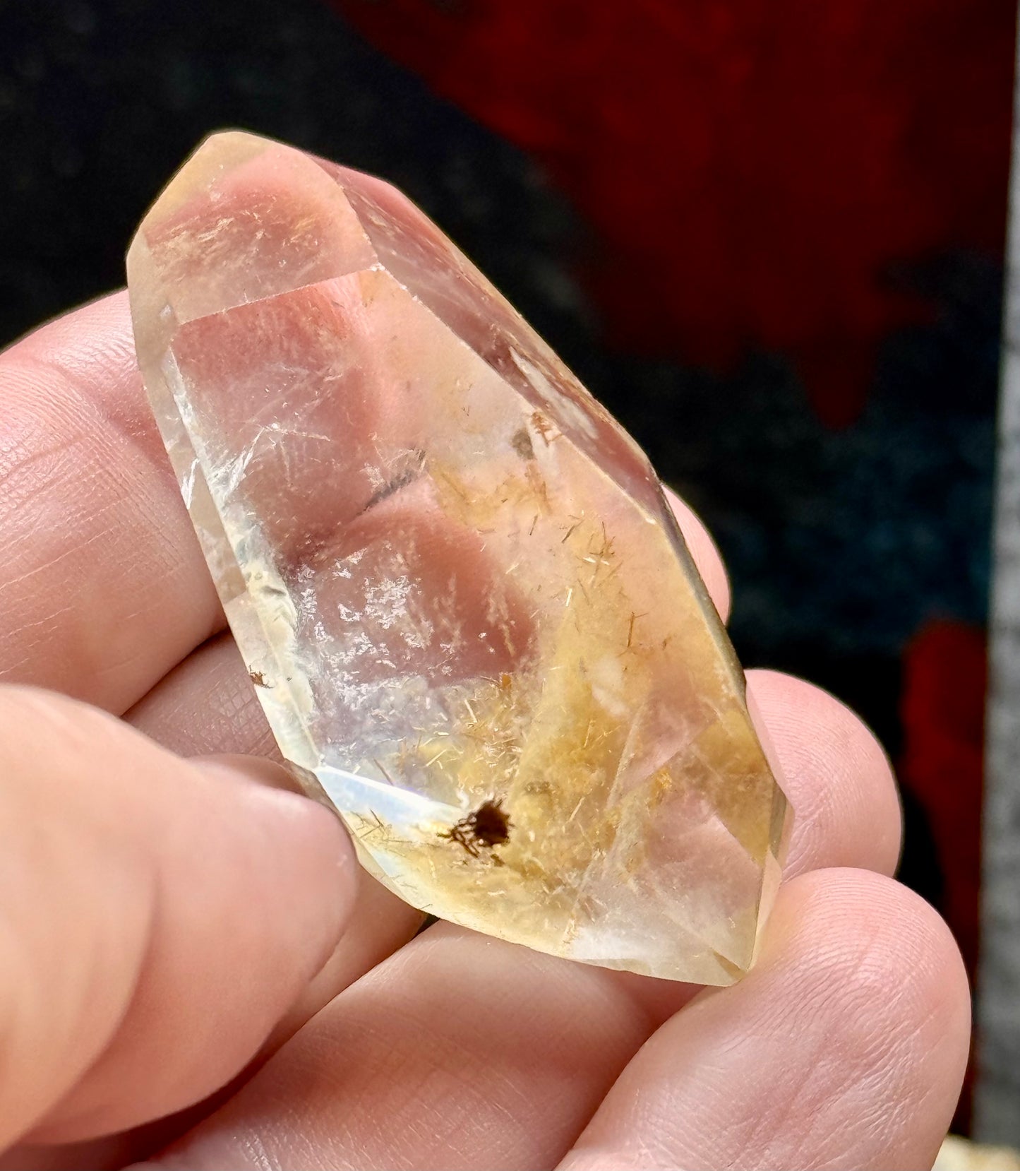 Pointe biterminée de quartz cristal avec inclusion