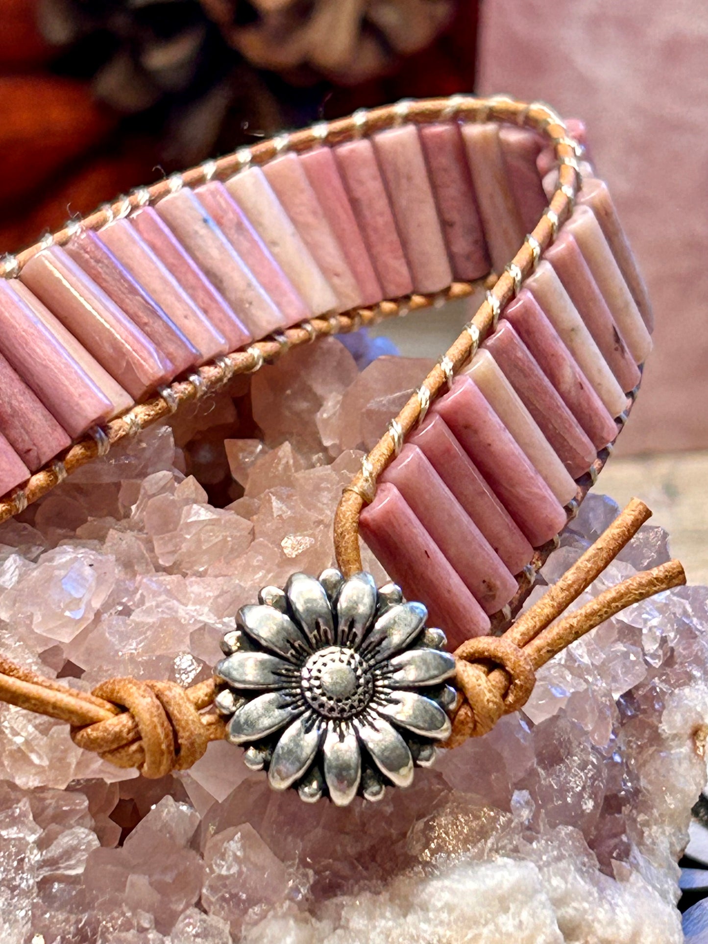 Bracelet cuir avec tubes de rhodonite