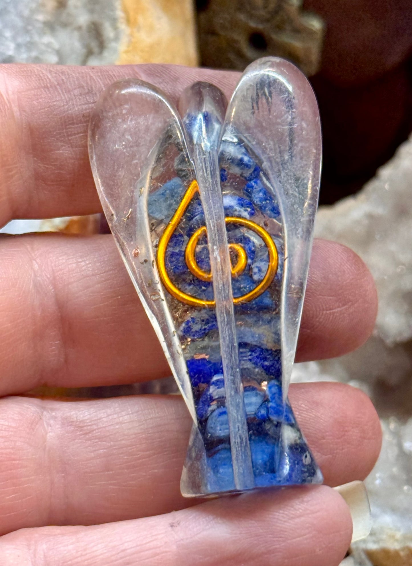 Ange orgonite en lapis-lazuli