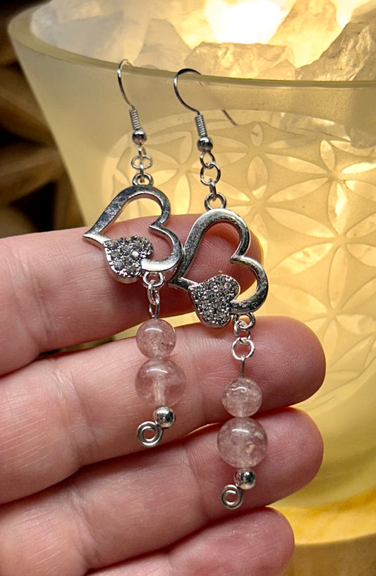 Boucles d’oreilles en quartz fraise