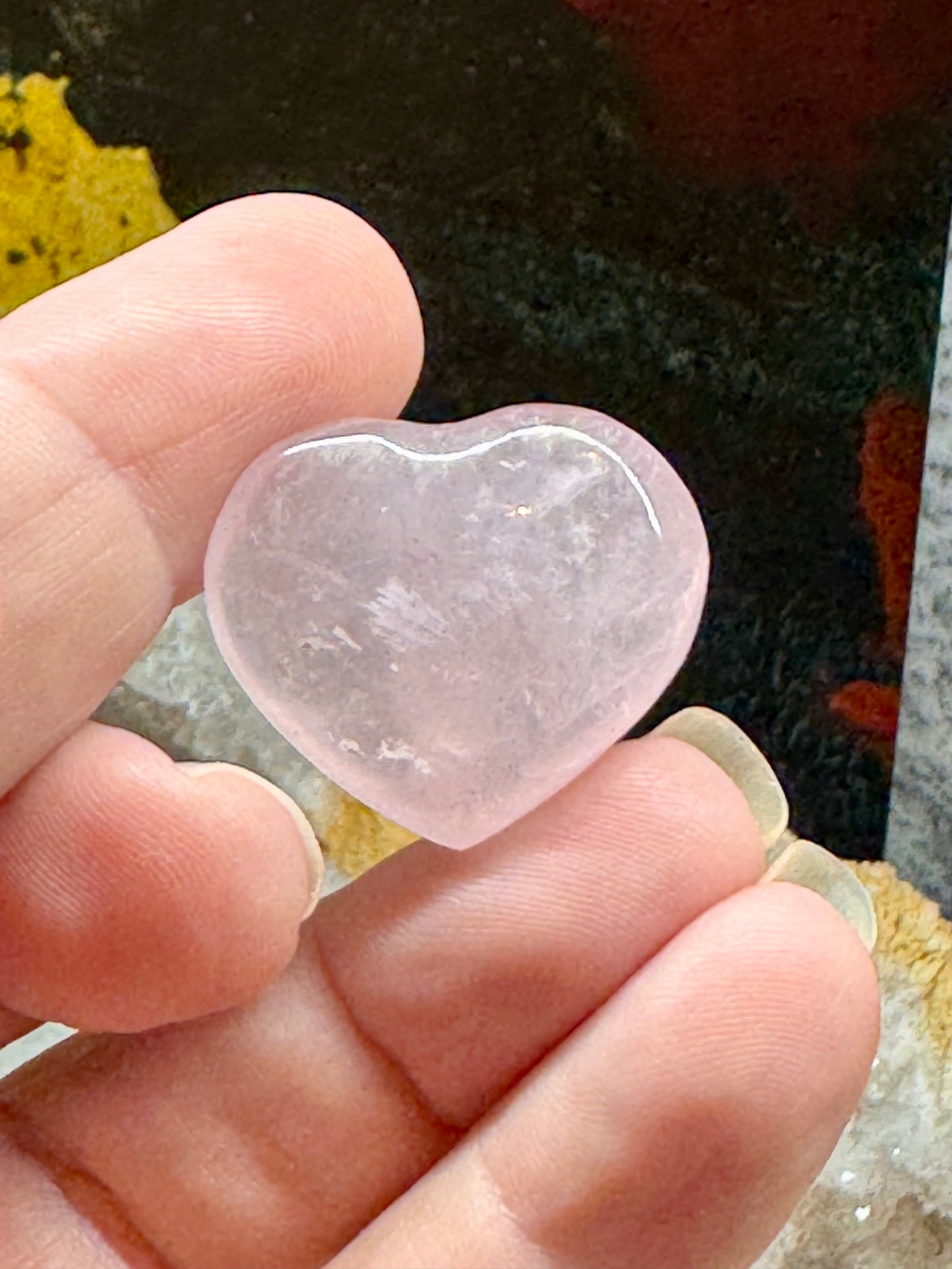 Petit cœur de quartz rose