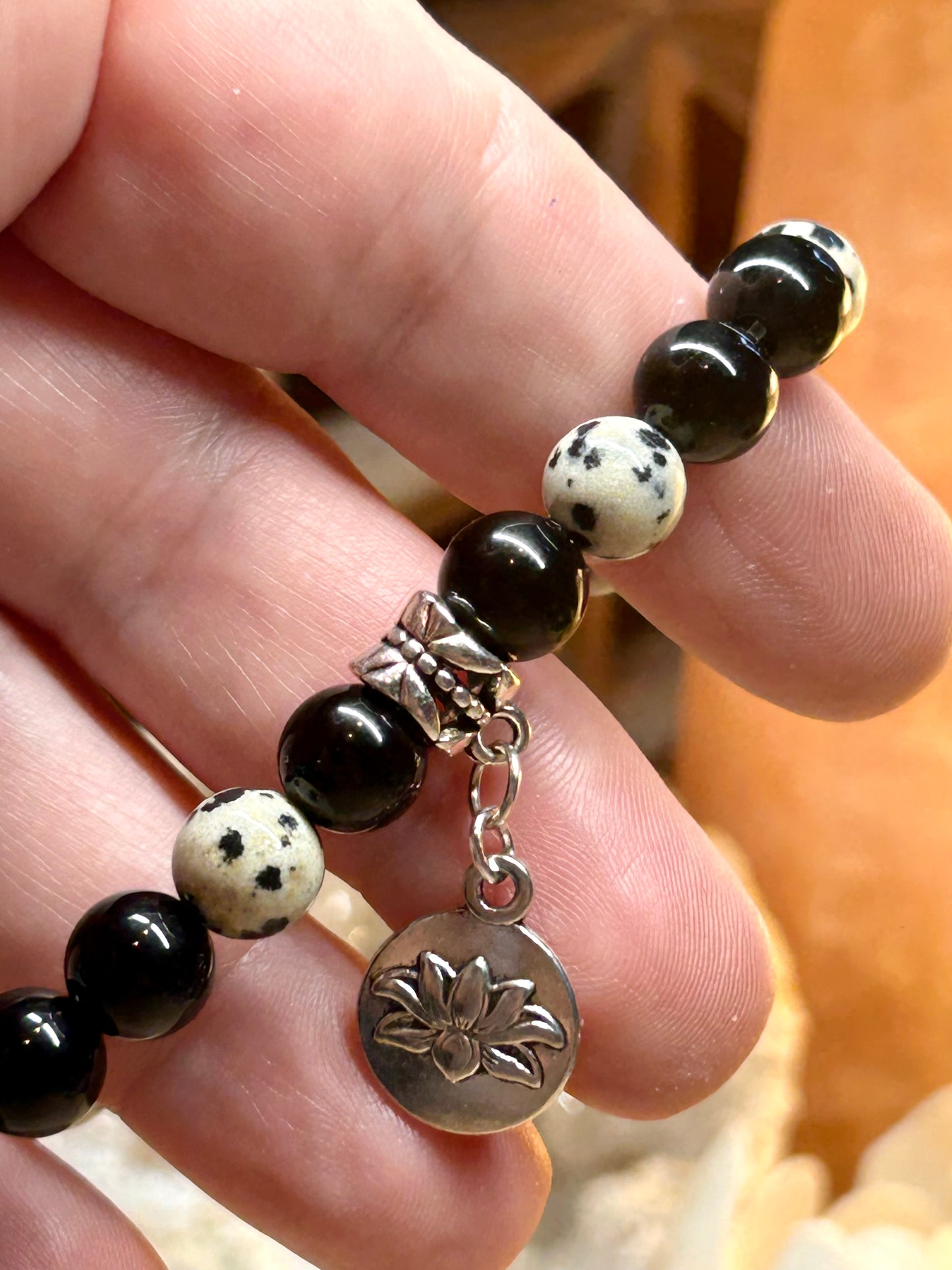 Bracelet d’obsidienne noire et jaspe dalmatien