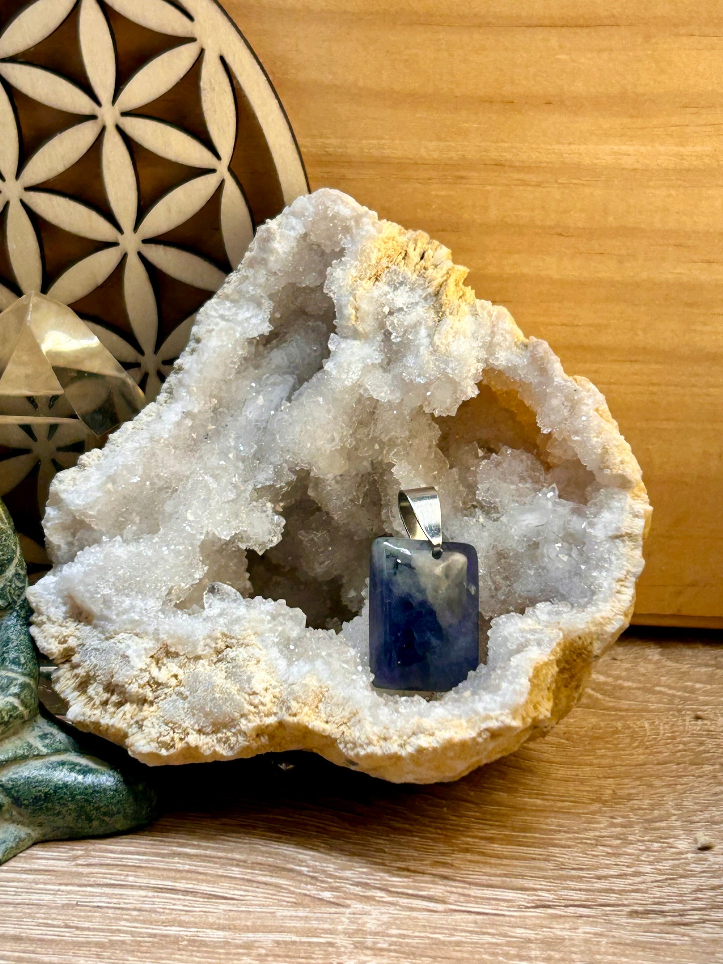 Pendentif de iolite