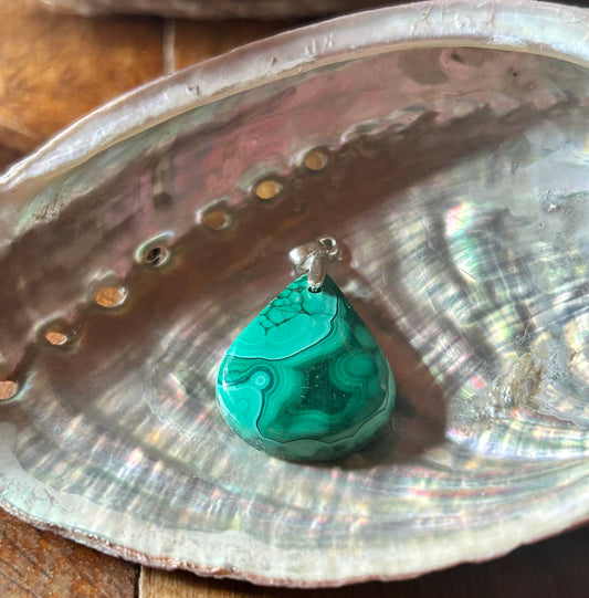 Pendentif en malachite - bélière en argent 925