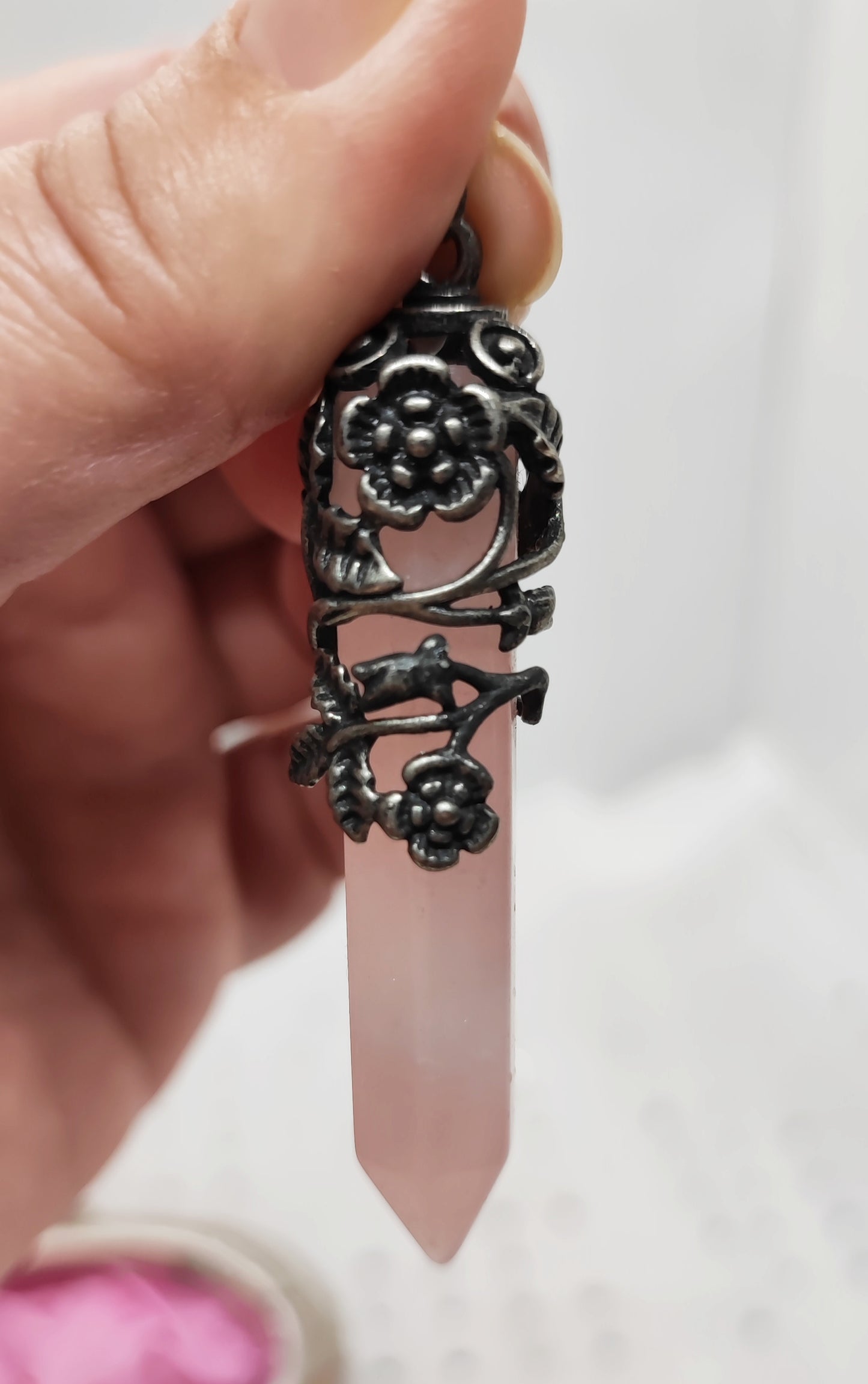 Pointe de quartz rose