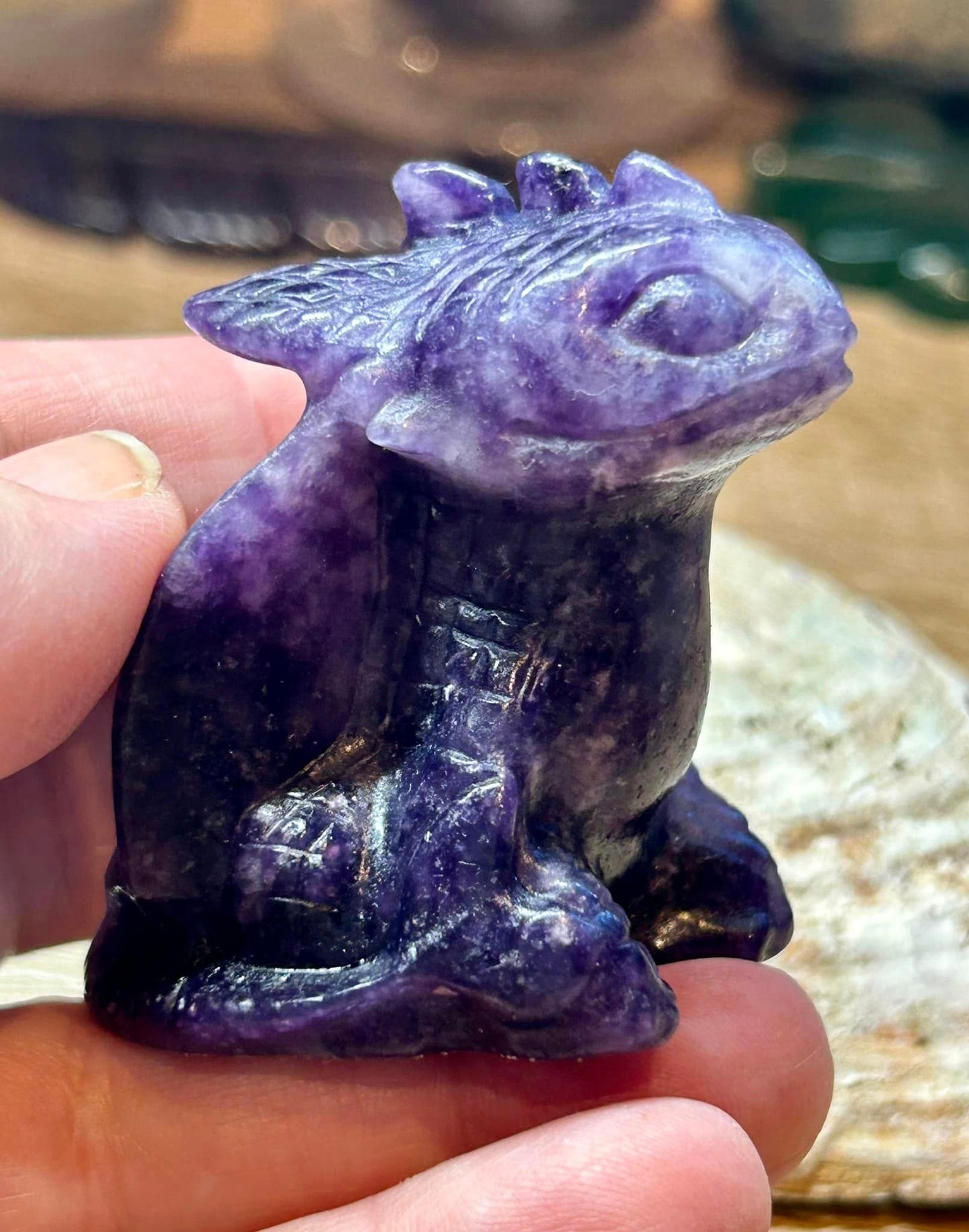 Dragon en lépidolite