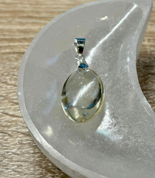 Pendentif en citrine naturelle - bélière en argent 925