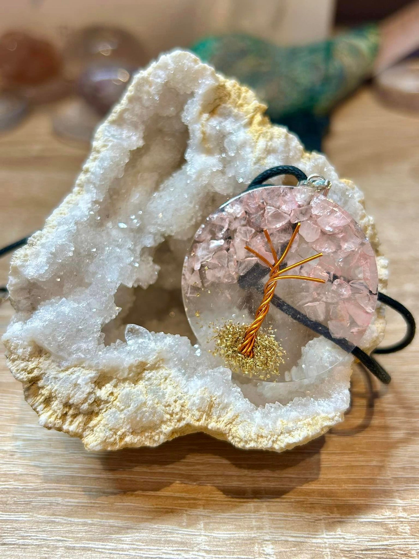 Pendentif orgonite quartz rose