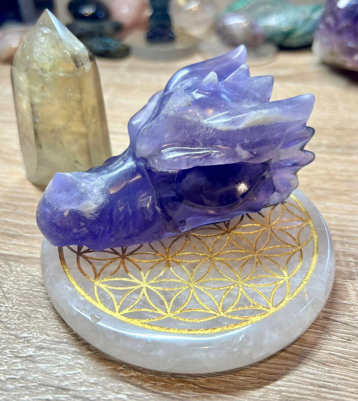 Tête de dragon en fluorine violette